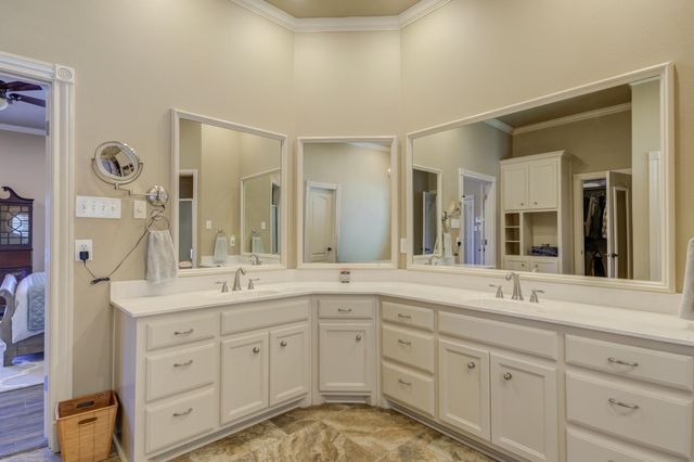 4514 93rd Drive, Lubbock, TX 79424