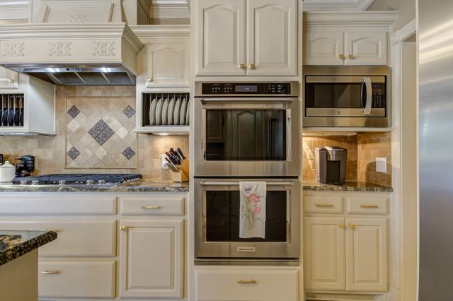 4514 93rd Drive, Lubbock, TX 79424