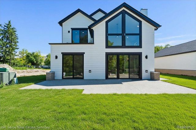 257 Keelson Drive, Detroit, MI 48215