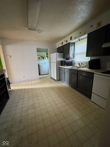 3231 W State Road 32, Westfield, IN 46074