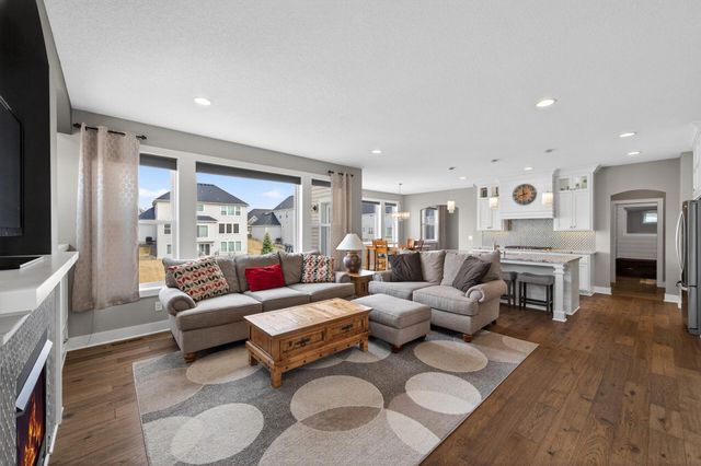 10922 Brookside Trail N, Champlin, MN 55316