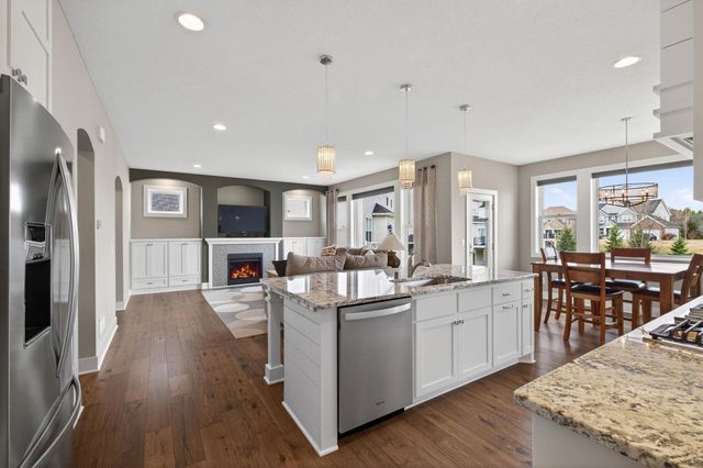 10922 Brookside Trail N, Champlin, MN 55316