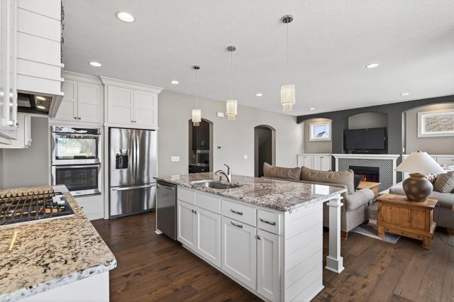 10922 Brookside Trail N, Champlin, MN 55316