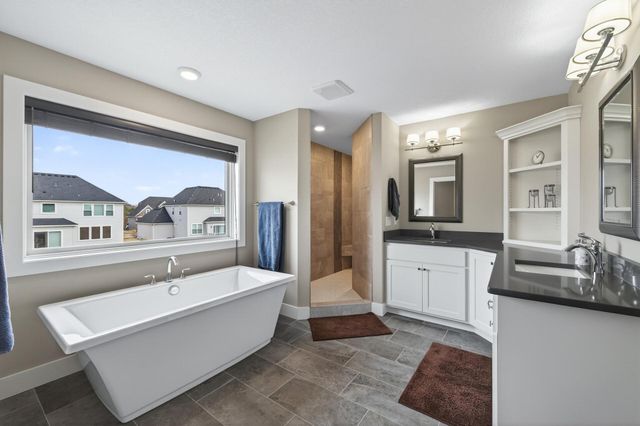 10922 Brookside Trail N, Champlin, MN 55316