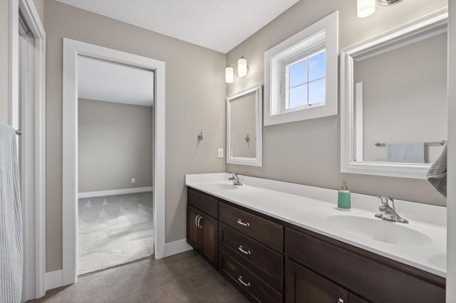 10922 Brookside Trail N, Champlin, MN 55316