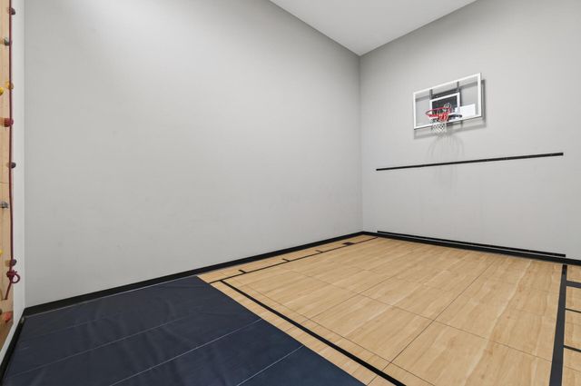 10922 Brookside Trail N, Champlin, MN 55316