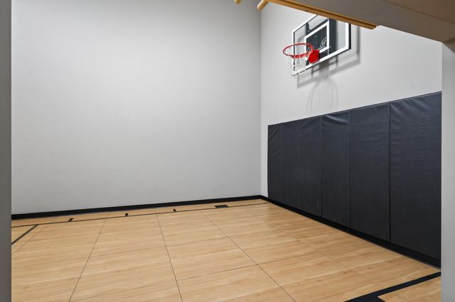 10922 Brookside Trail N, Champlin, MN 55316