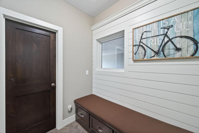 10922 Brookside Trail N, Champlin, MN 55316