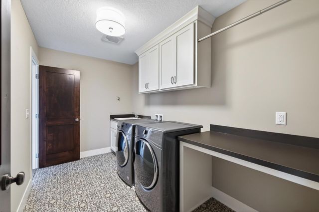 10922 Brookside Trail N, Champlin, MN 55316