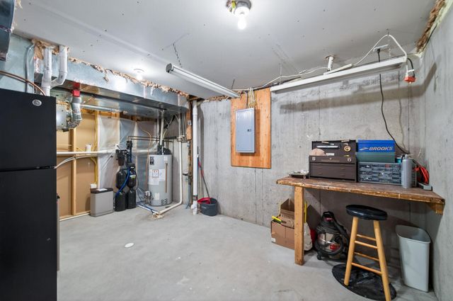 10922 Brookside Trail N, Champlin, MN 55316