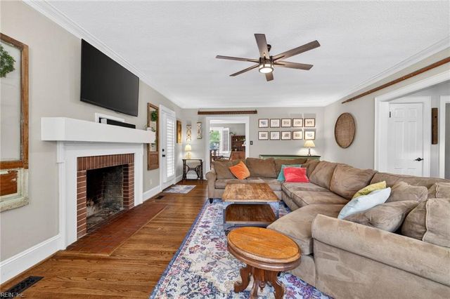 500 W Riverview DR, Suffolk, VA 23434