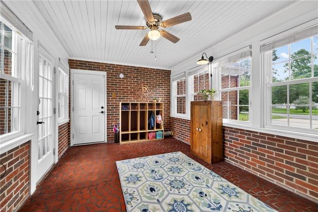 500 W Riverview DR, Suffolk, VA 23434