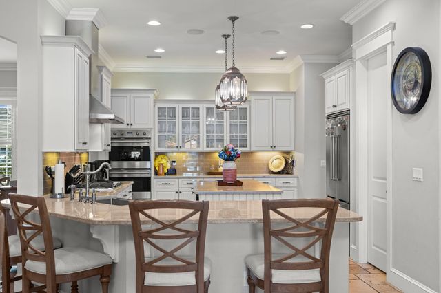 4319 Sunset Beach Circle, Niceville, FL 32578