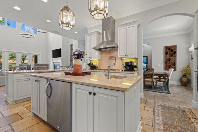 4319 Sunset Beach Circle, Niceville, FL 32578