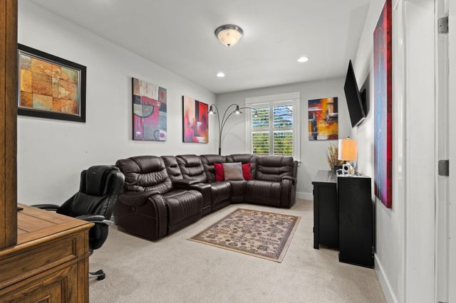 4319 Sunset Beach Circle, Niceville, FL 32578