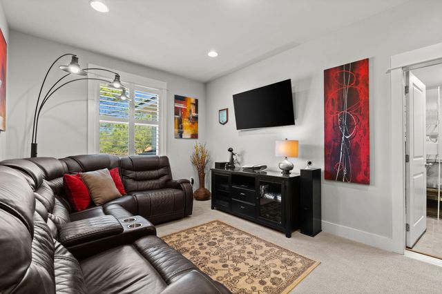 4319 Sunset Beach Circle, Niceville, FL 32578