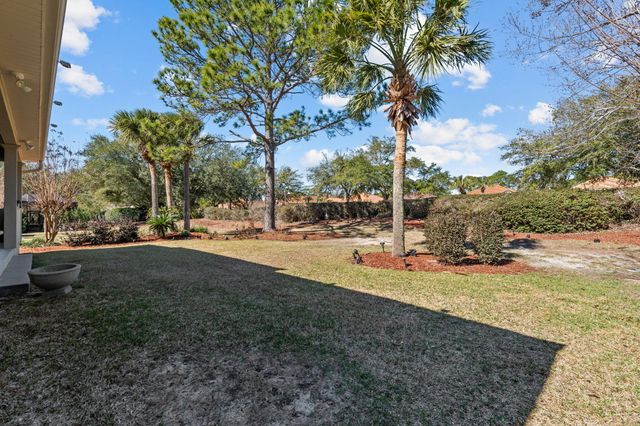 4319 Sunset Beach Circle, Niceville, FL 32578
