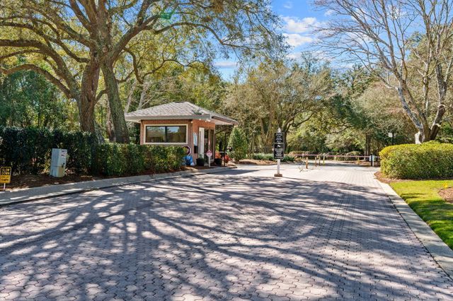 4319 Sunset Beach Circle, Niceville, FL 32578