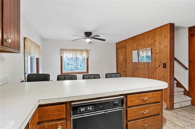 89 Elm Street, Schroeppel, NY 13135
