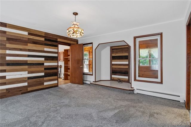 89 Elm Street, Schroeppel, NY 13135