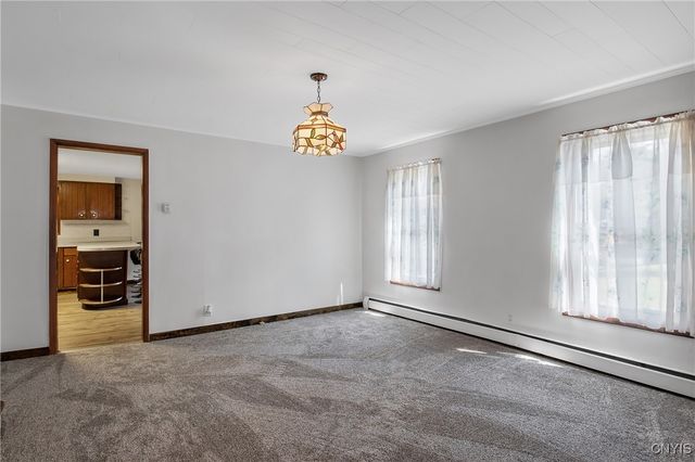 89 Elm Street, Schroeppel, NY 13135