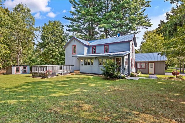 89 Elm Street, Schroeppel, NY 13135