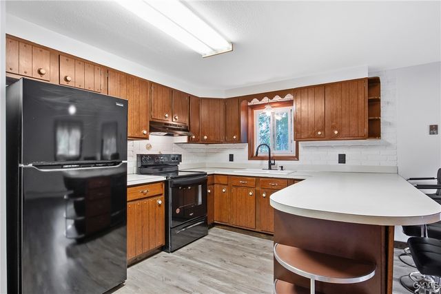 89 Elm Street, Schroeppel, NY 13135