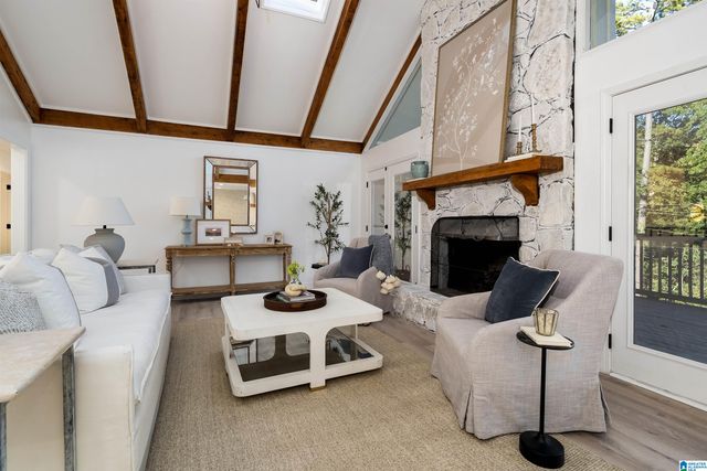 1277 BRANCHWATER LANE, Vestavia Hills, AL 35216