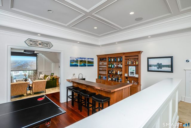 473 Hollow Tree Ridge Road, Darien, CT 06820