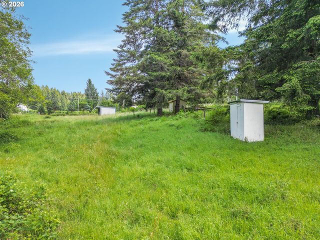 24315 Se FIRWOOD Rd, Sandy, OR 97055