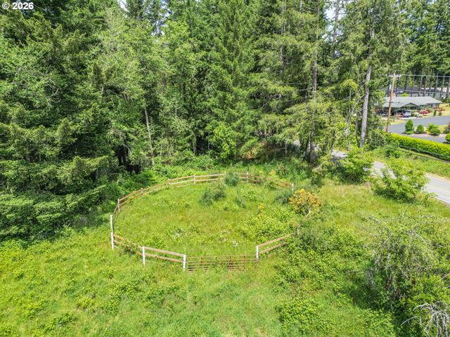 24315 Se FIRWOOD Rd, Sandy, OR 97055