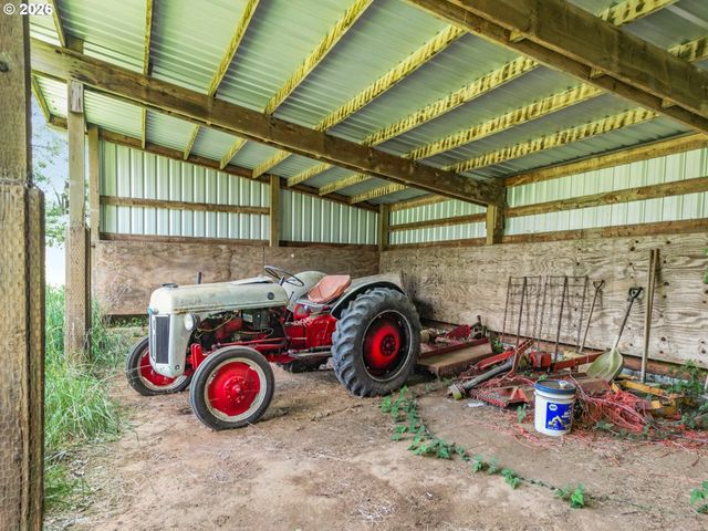 24315 Se FIRWOOD Rd, Sandy, OR 97055