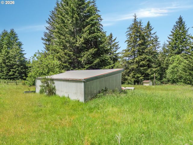 24315 Se FIRWOOD Rd, Sandy, OR 97055