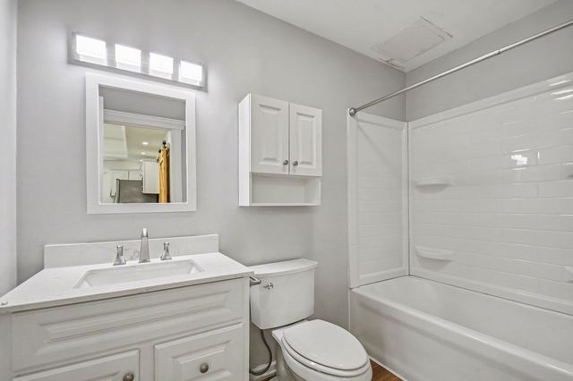 1120 Michigan Avenue, St. Joseph, MI 49085