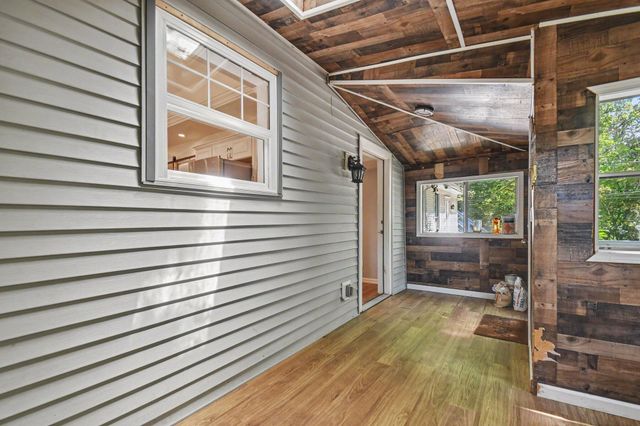 1120 Michigan Avenue, St. Joseph, MI 49085