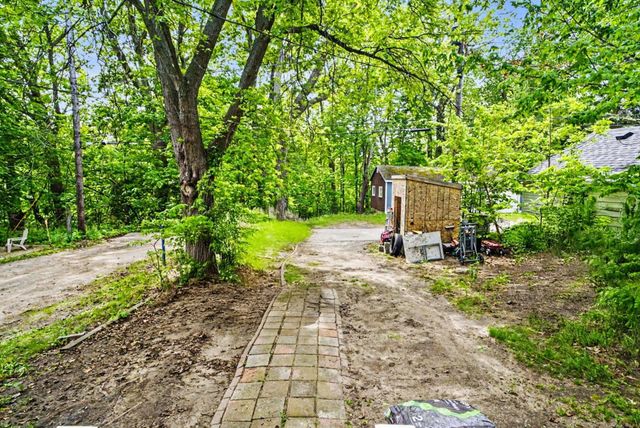 1120 Michigan Avenue, St. Joseph, MI 49085