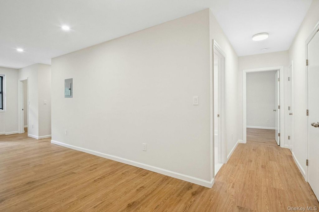 180 E Hartsdale Avenue 1F, Hartsdale, NY 10530 — photo 3