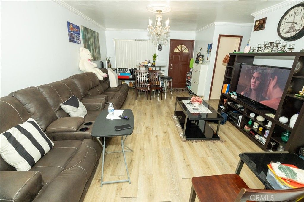 17135 Roscoe Boulevard 7, Northridge, CA 91325 — photo 3