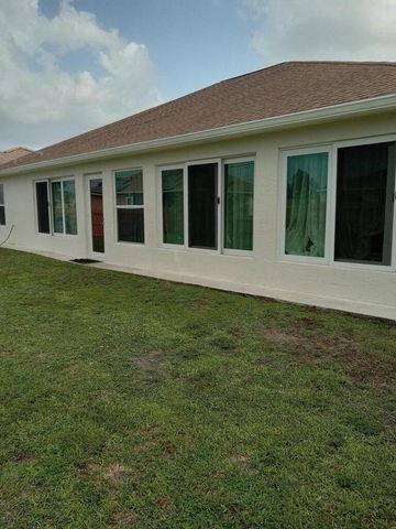 611 SW Saragossa Avenue, Port Saint Lucie, FL 34953