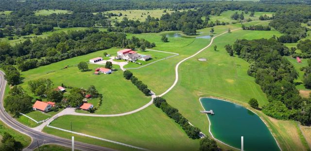 4008 Fm 979, Millheim, TX 77474