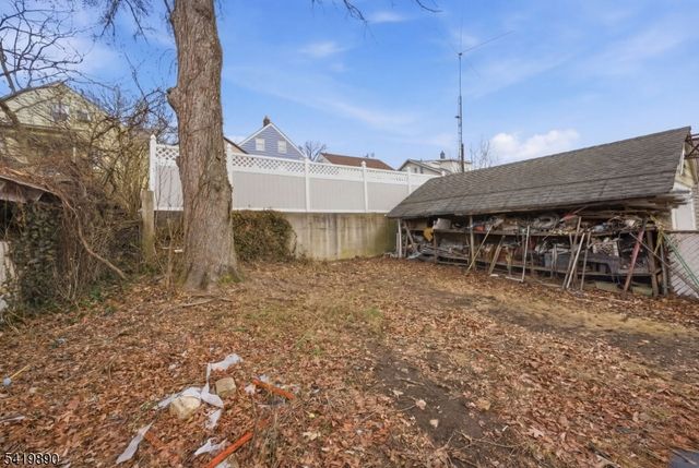 106 Summit Avenue, Bloomfield Twp., NJ 07003