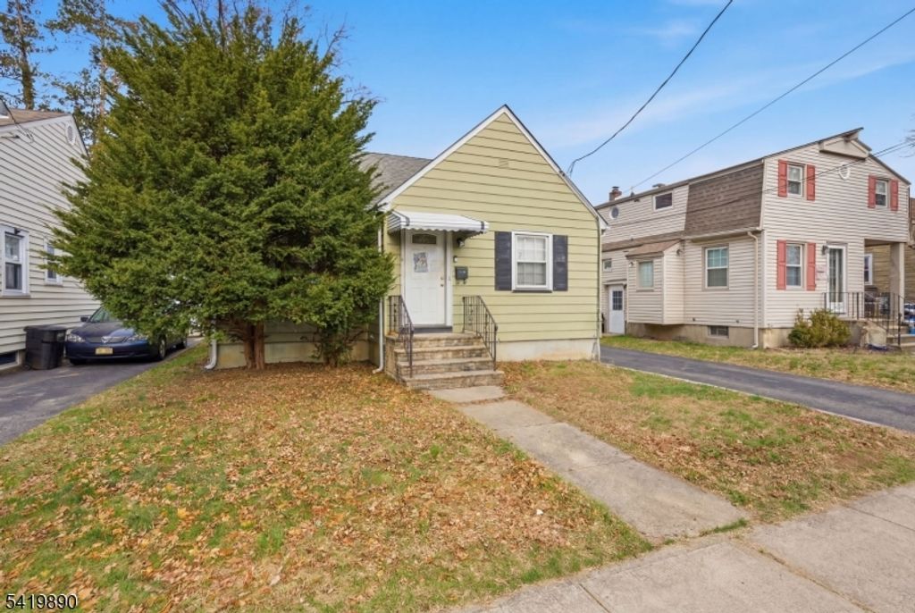 106 Summit Avenue, Bloomfield Twp., NJ 07003