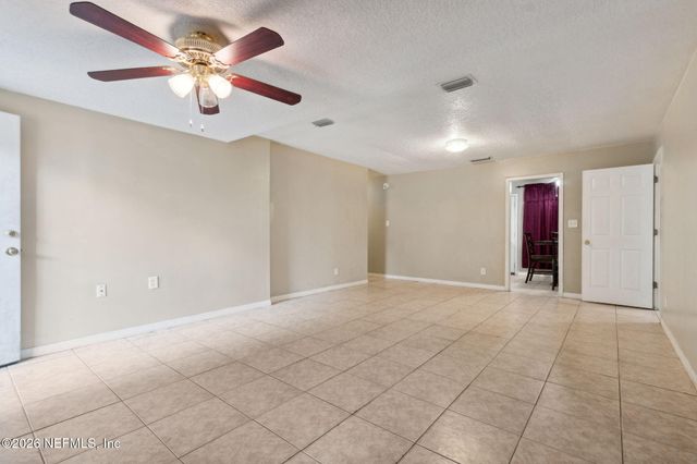 4638 SUFFOLK Avenue, Jacksonville, FL 32208