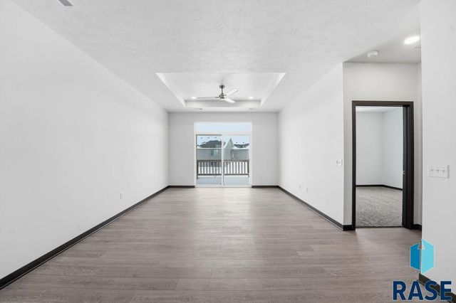 6217 S Hunt Pl Place, Sioux Falls, SD 57106