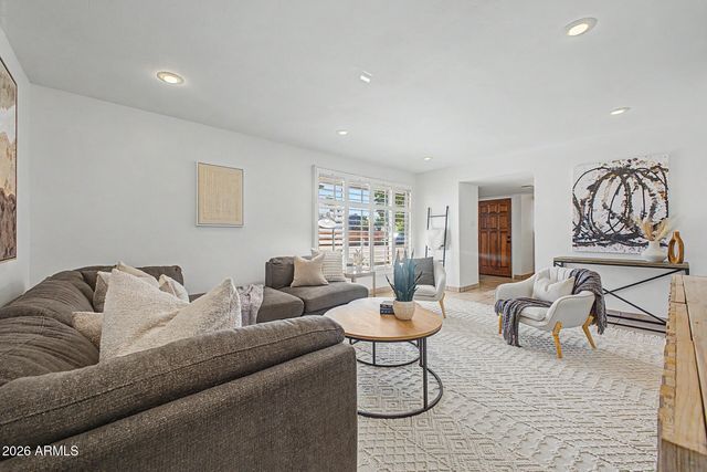 6212 S El Camino Drive, Tempe, AZ 85283