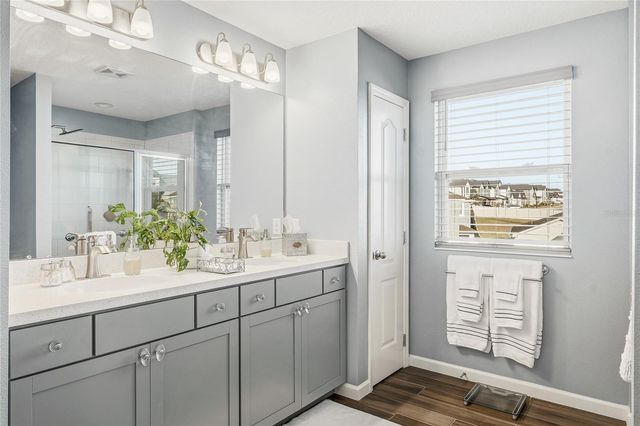 17105 GATHERING PLACE CIRCLE, Clermont, FL 34711