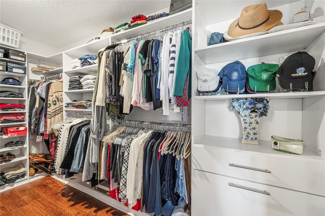 17105 GATHERING PLACE CIRCLE, Clermont, FL 34711