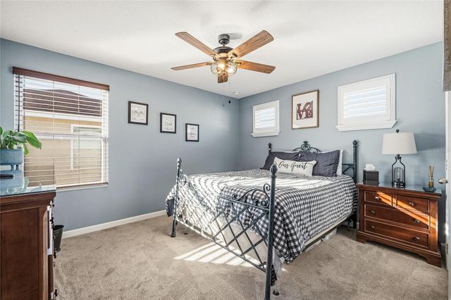 17105 GATHERING PLACE CIRCLE, Clermont, FL 34711