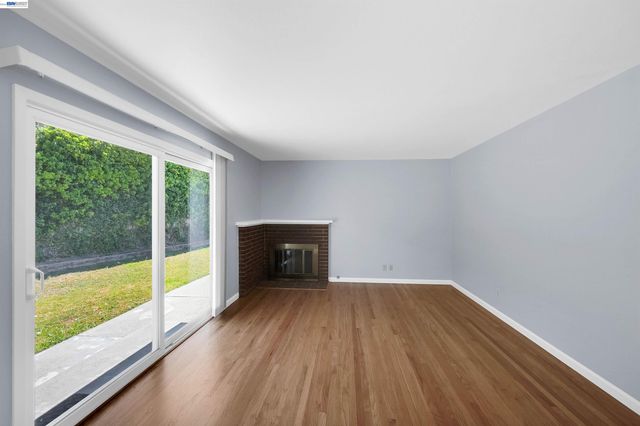 5246 Abbey Ct, Newark, CA 94560