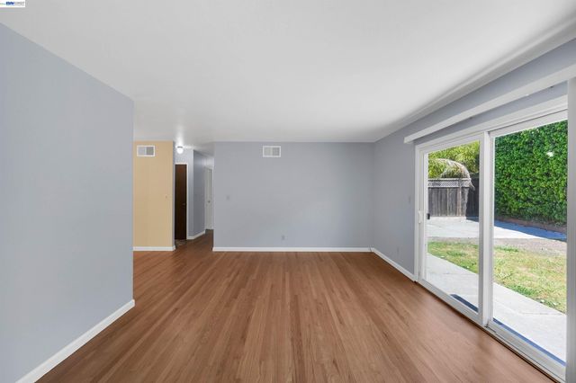5246 Abbey Ct, Newark, CA 94560
